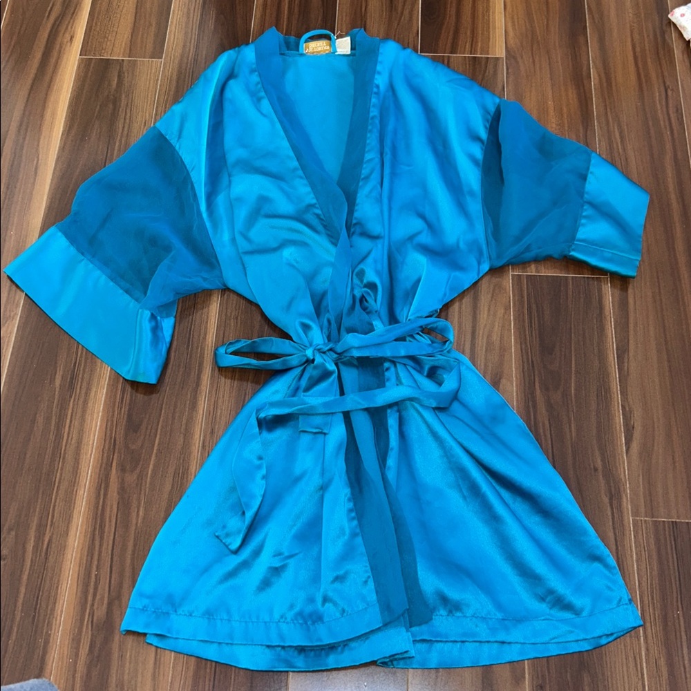 One Size Fits All Victoria’s Secret vintage teal robe / bathrobe silky mesh